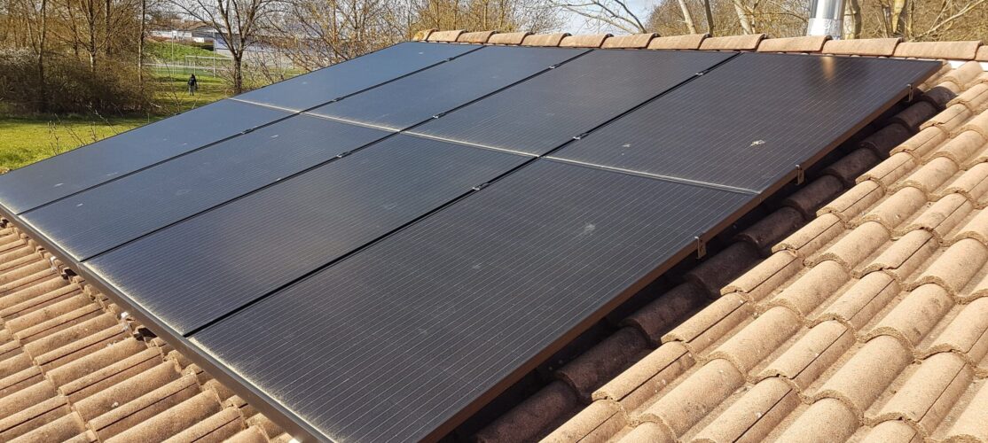 Installation 8 panneaux solaires photovoltaïques français à Pamiers près de Foix